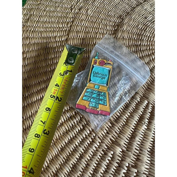 Delirious George phone pin - Picture 2 of 5